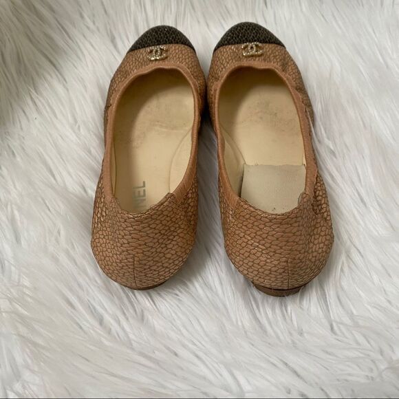 CHANEL tan black python ballerina flats 6 - Picture 3 of 9